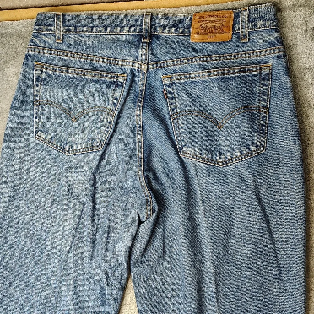 Vintage Levis Jeans Mens 36x35 Blue 545 Straight Loose Fit‎ Medium Wash Denim